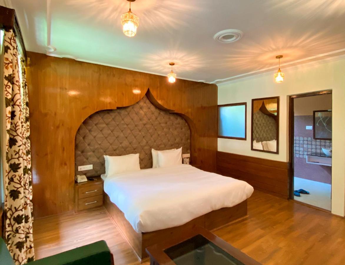 Six Seasons Pahalgam Pahalgām Zewnętrze zdjęcie